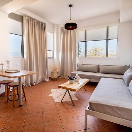 Christoforos Apartments Lourdata  Extérieur photo