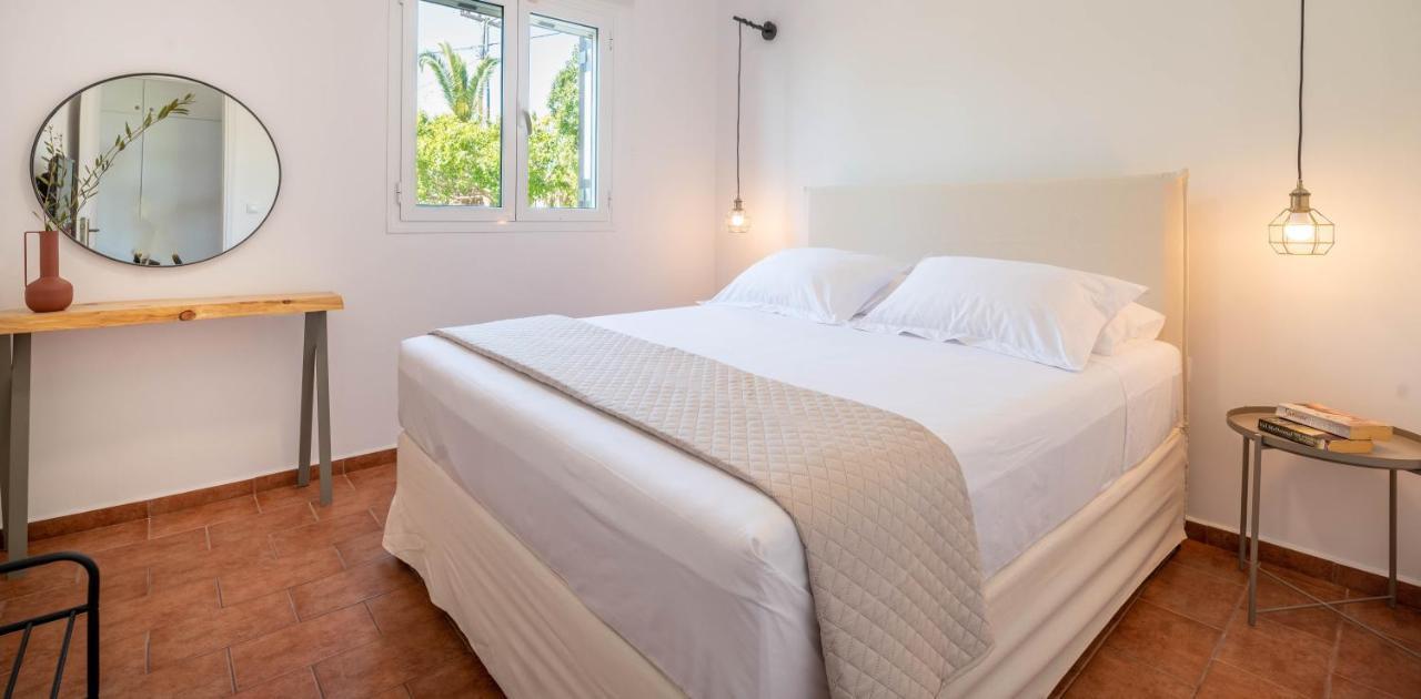 Christoforos Apartments Lourdata  Extérieur photo